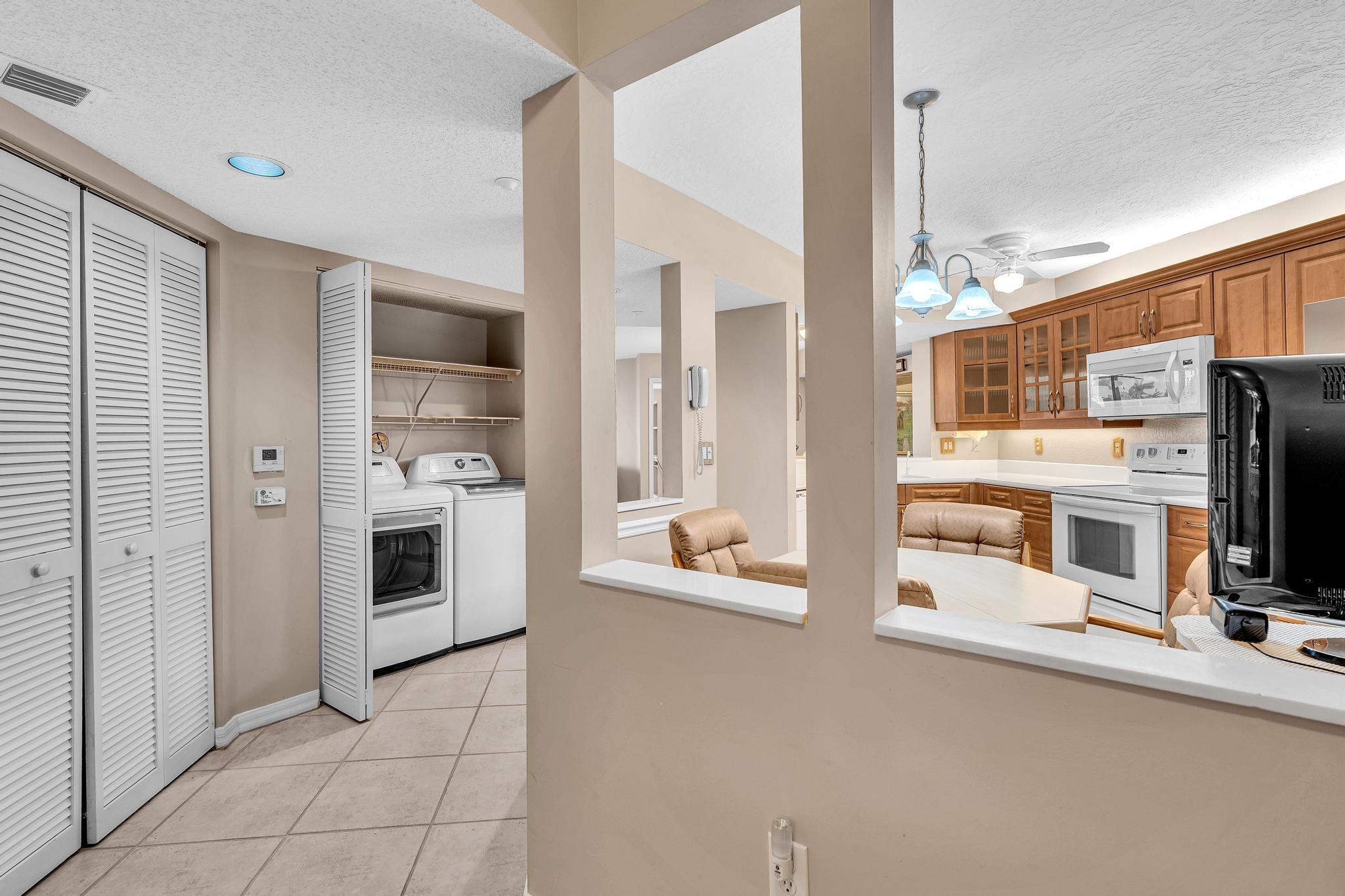WELDON CONDOMINIUM F - Residential