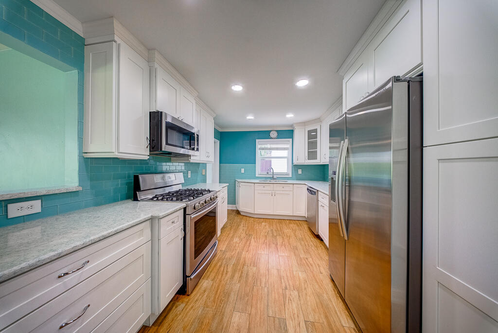 NORTH LAKE WORTH IN PB 5 PGS 48 & 49 - Residential