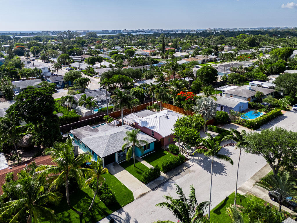 NORTH LAKE WORTH IN PB 5 PGS 48 & 49 - Residential