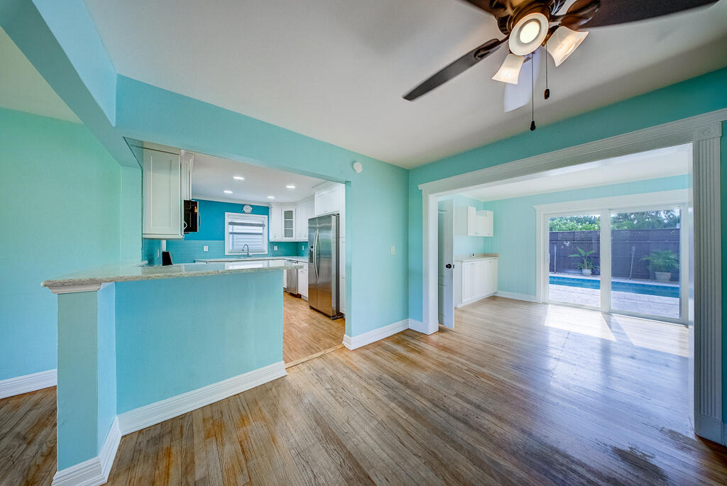 NORTH LAKE WORTH IN PB 5 PGS 48 & 49 - Residential