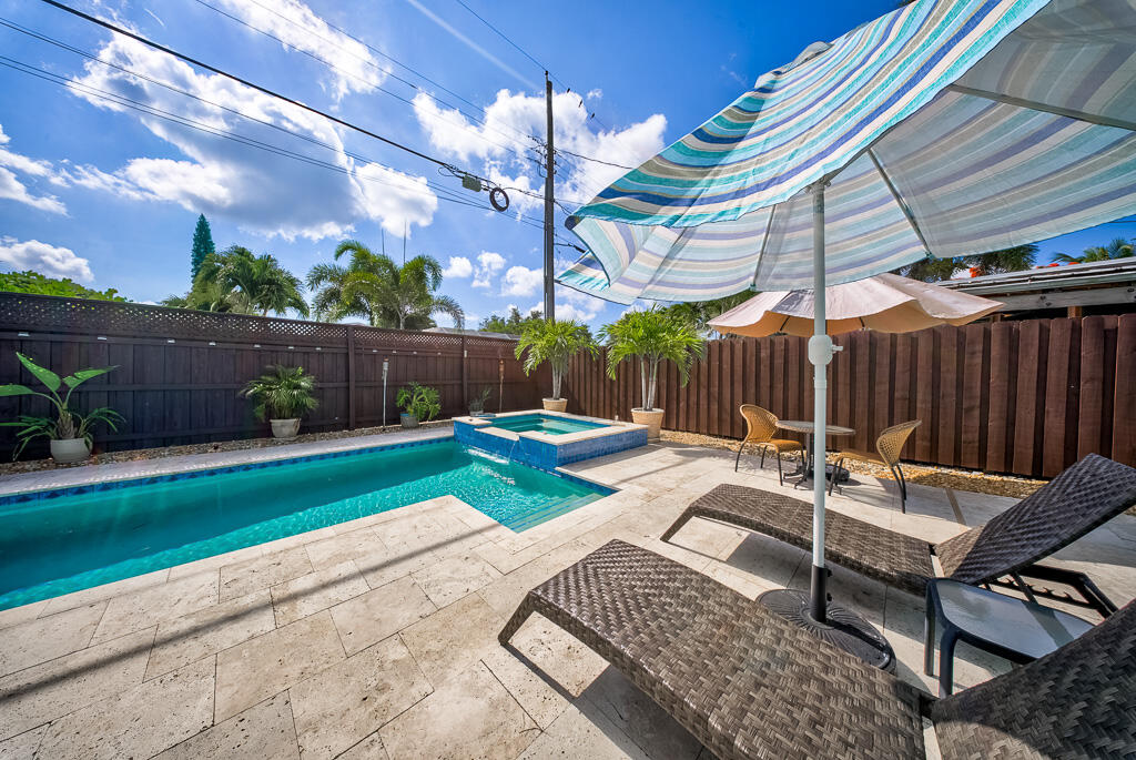 NORTH LAKE WORTH IN PB 5 PGS 48 & 49 - Residential