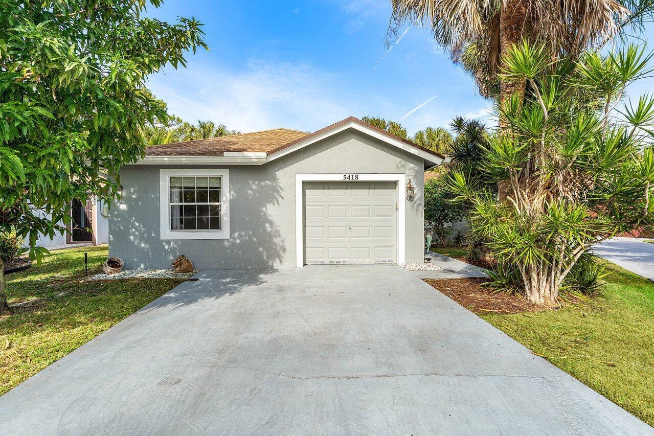 CLUB ROAD ESTATES - Residential
