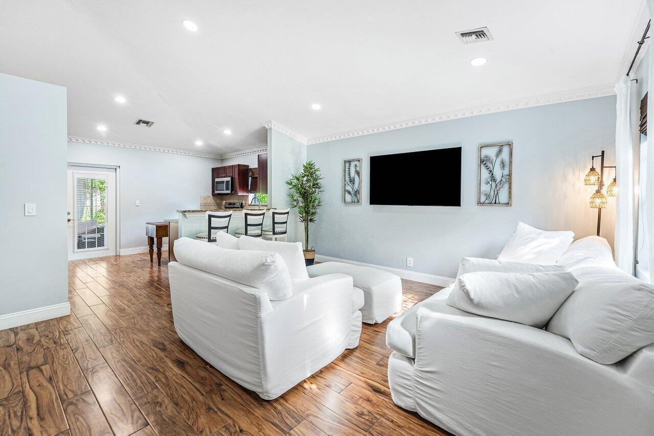 CLUB ROAD ESTATES - Residential