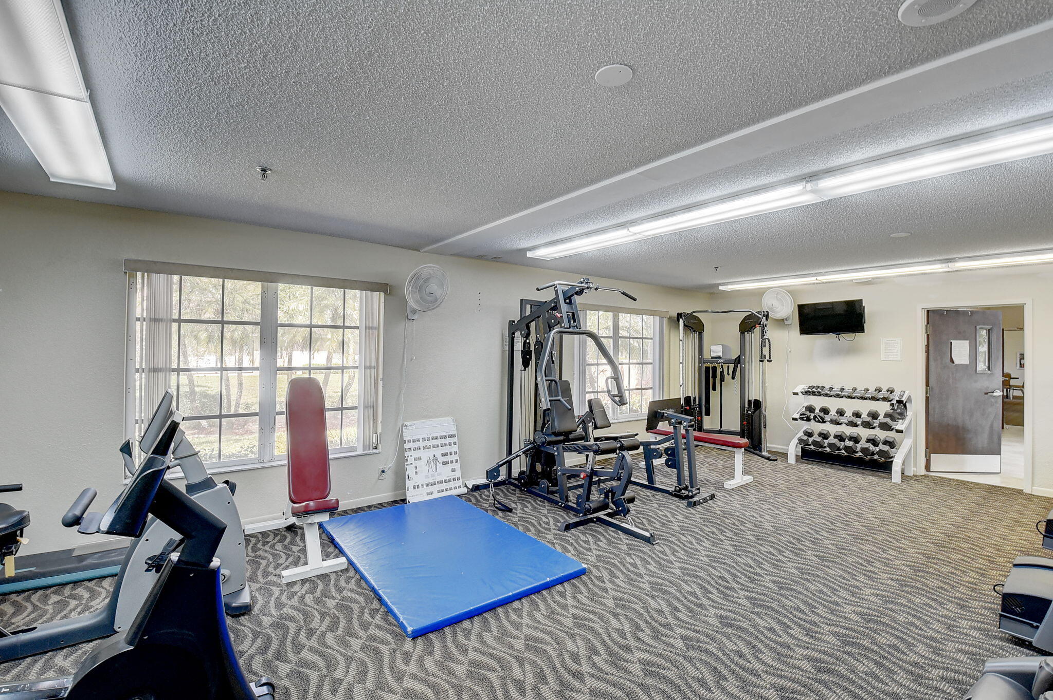 WHISPER WALK SEC E CONDO - Residential