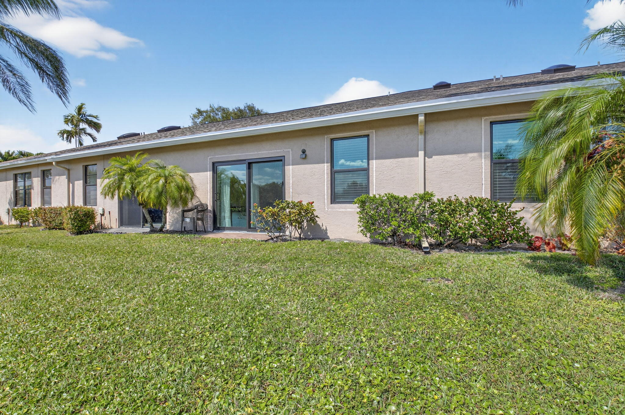 WHISPER WALK SEC E CONDO - Residential