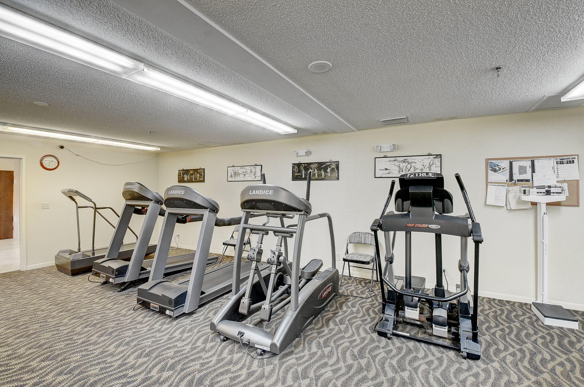 WHISPER WALK SEC E CONDO - Residential