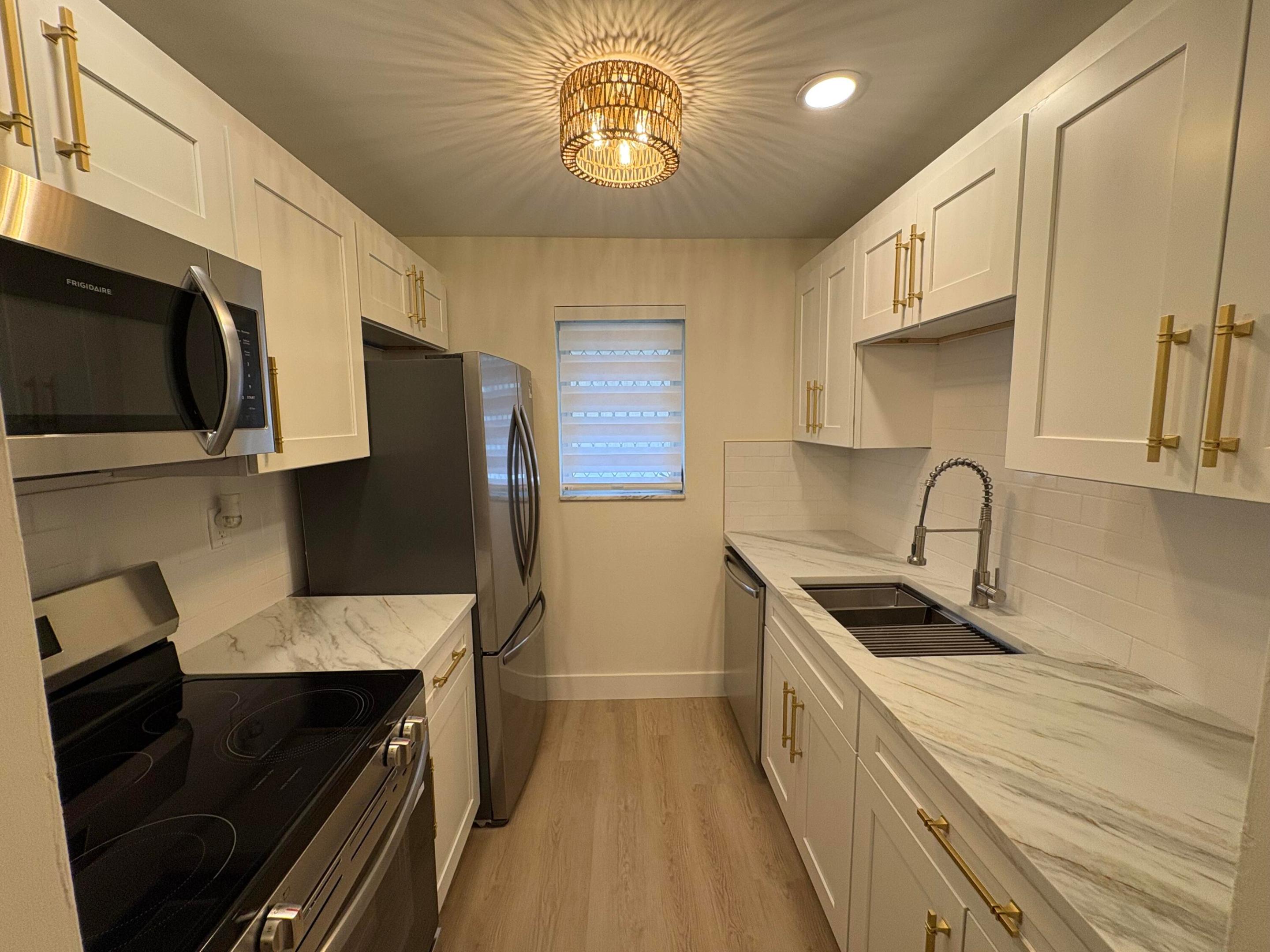 POINCIANA CONDO - Residential