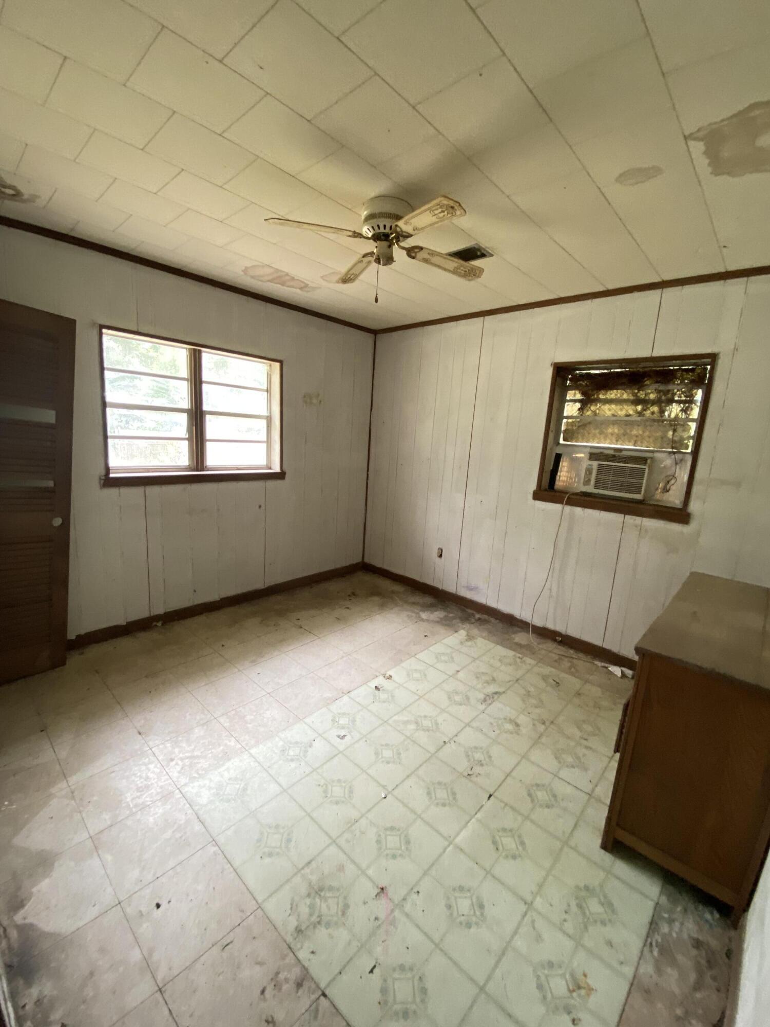 JUANITA SUB-DIVISION - Residential