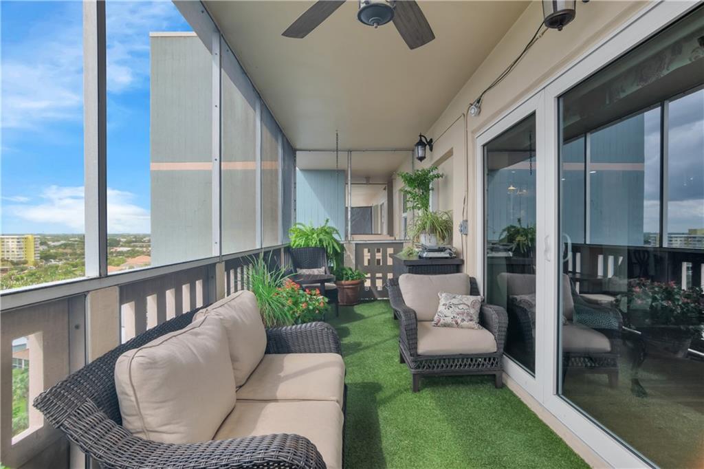 HILLCREST - Residential