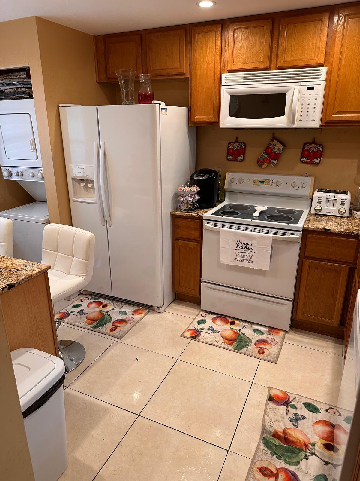 ISLES OF INVERRARY II CONDO - Residential