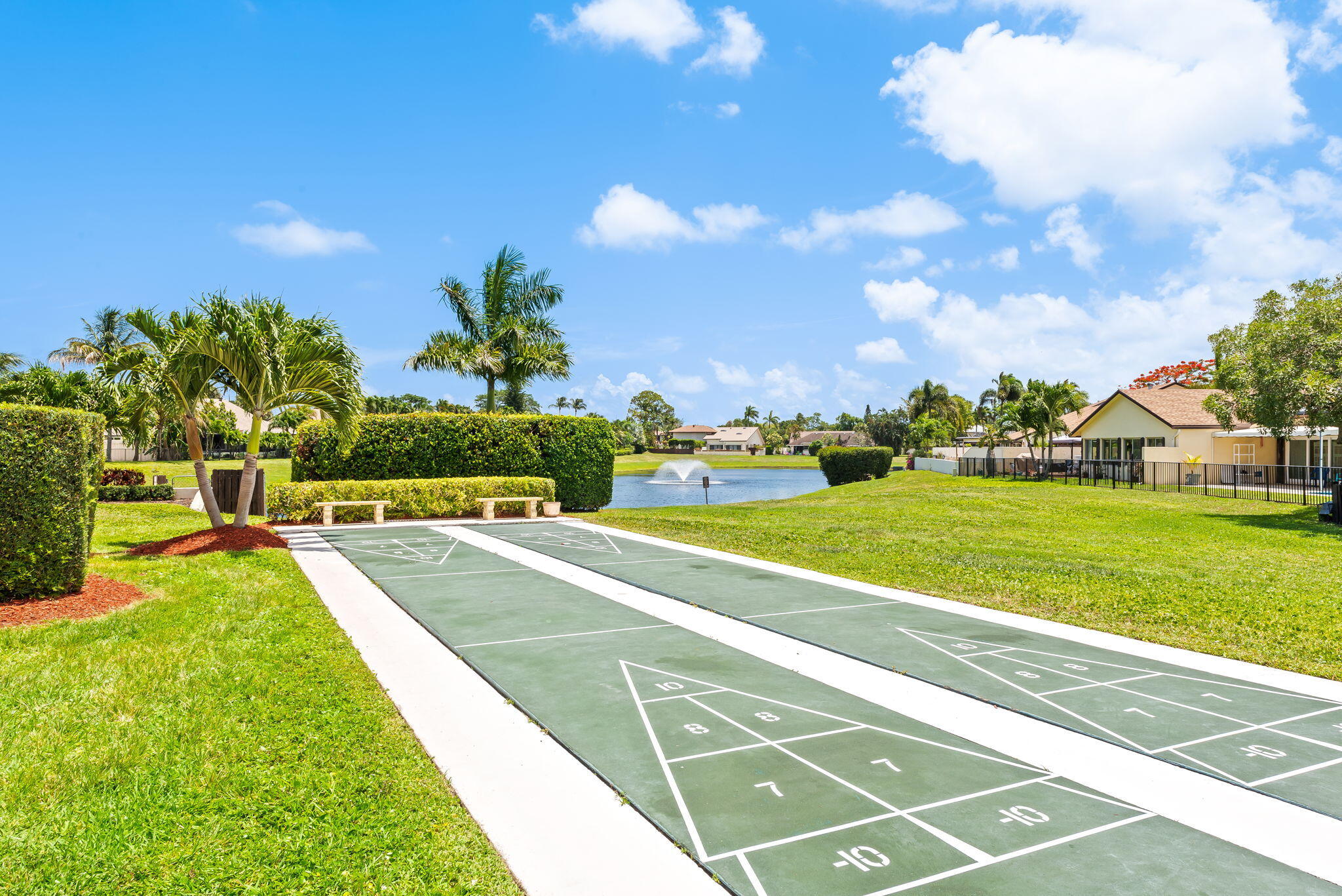 HOMEWOOD LAKES - Residential Lease