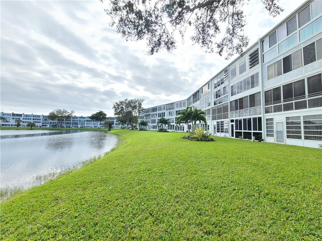 CENTURY VILLAGE - Residential