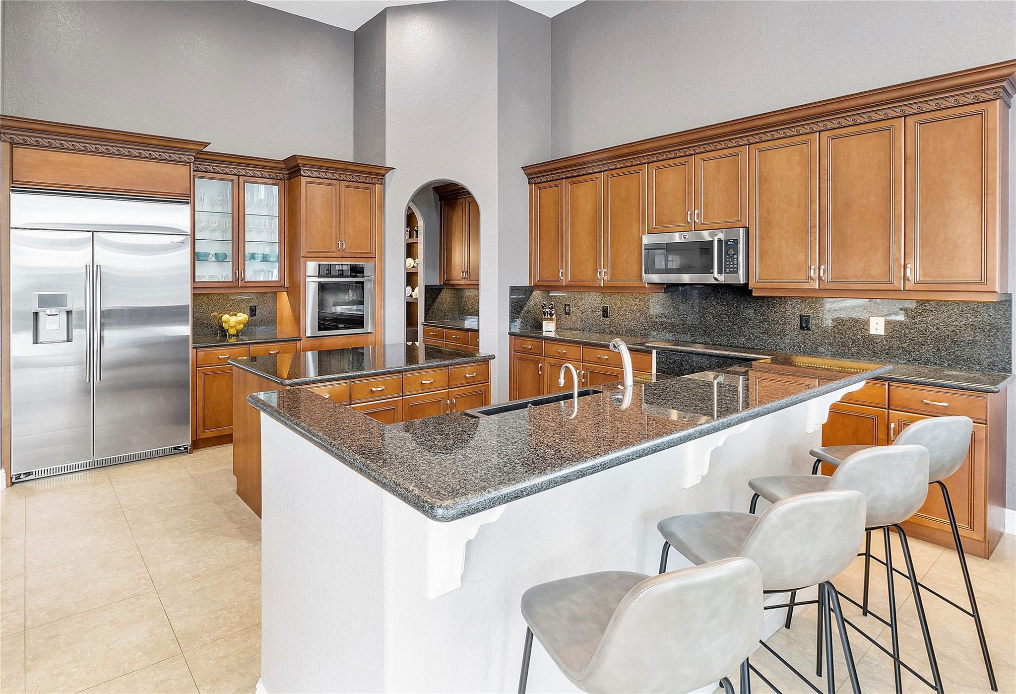 HERON BAY - THE FALLS - Residential