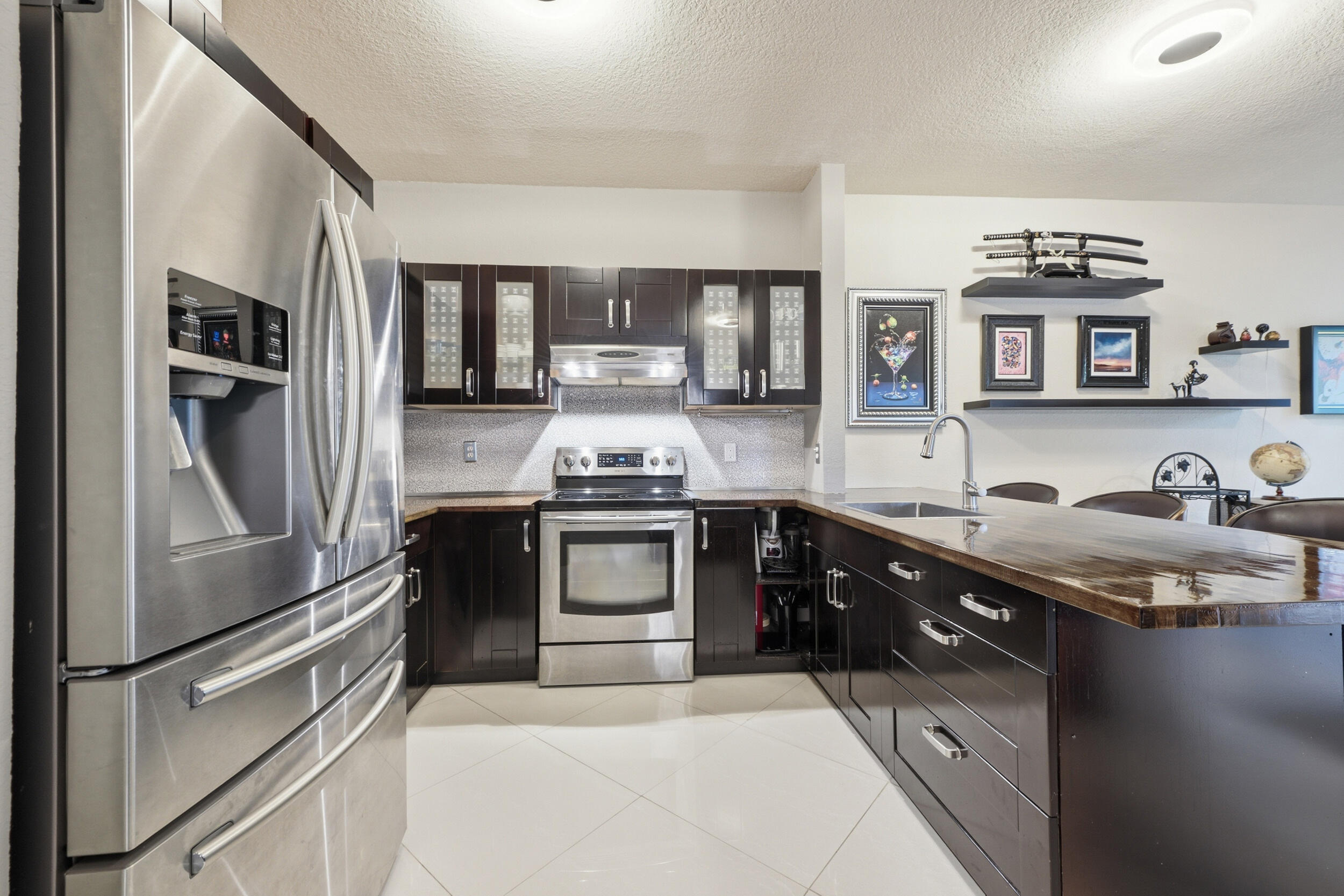 WYNDHAM HEIGHTS - Residential