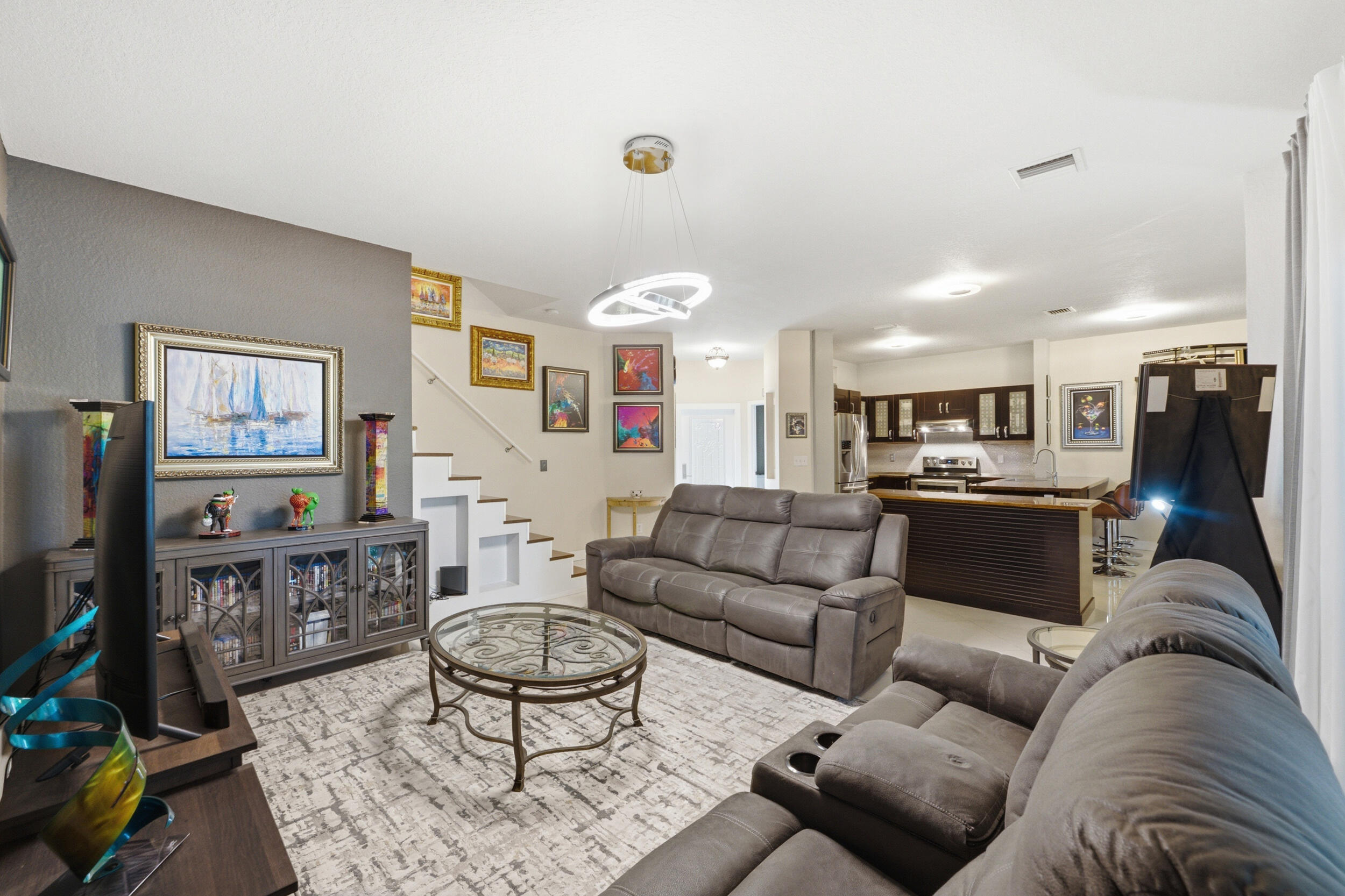 WYNDHAM HEIGHTS - Residential