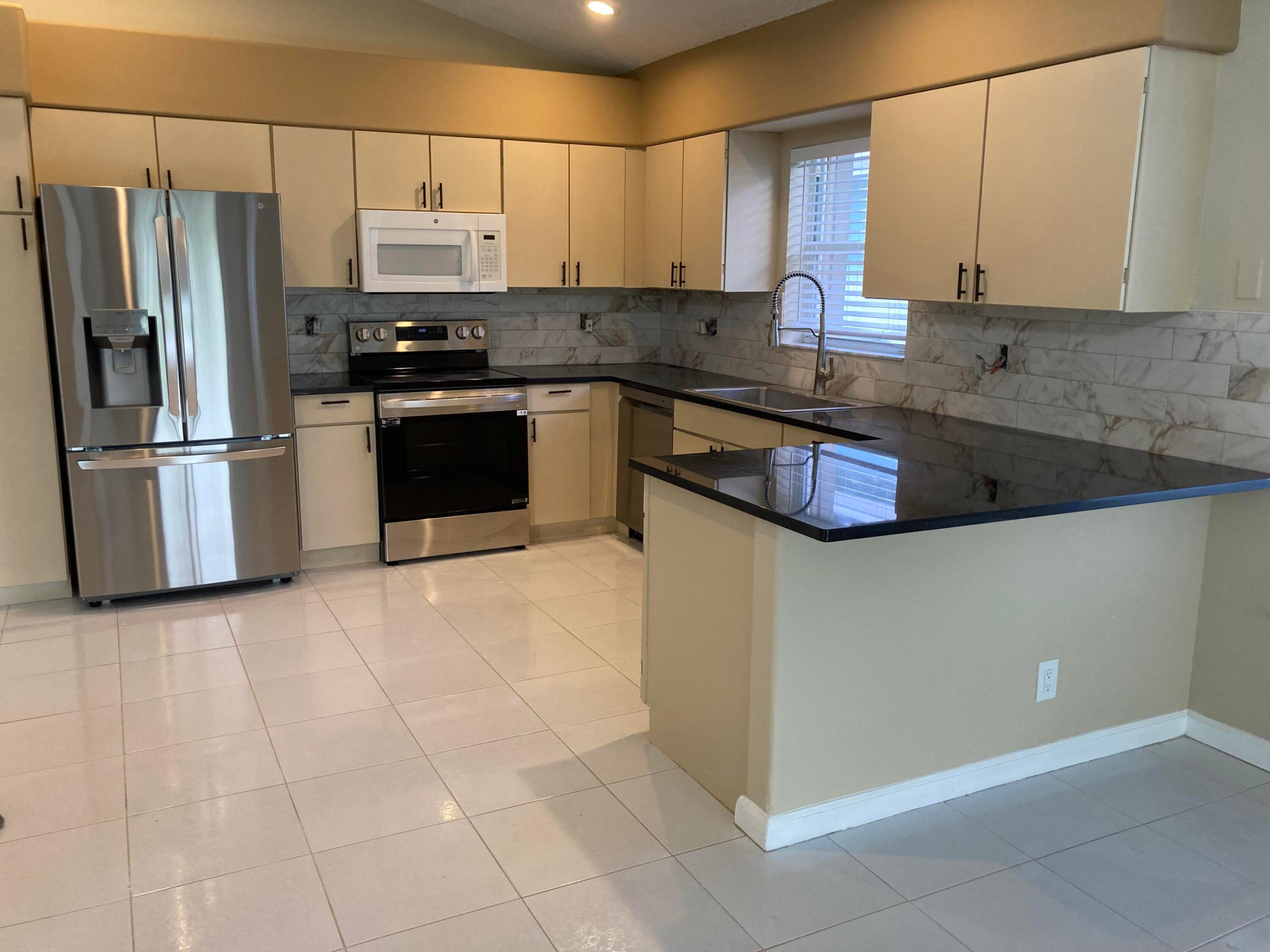 HAGEN RANCH HEIGHTS - Residential Lease