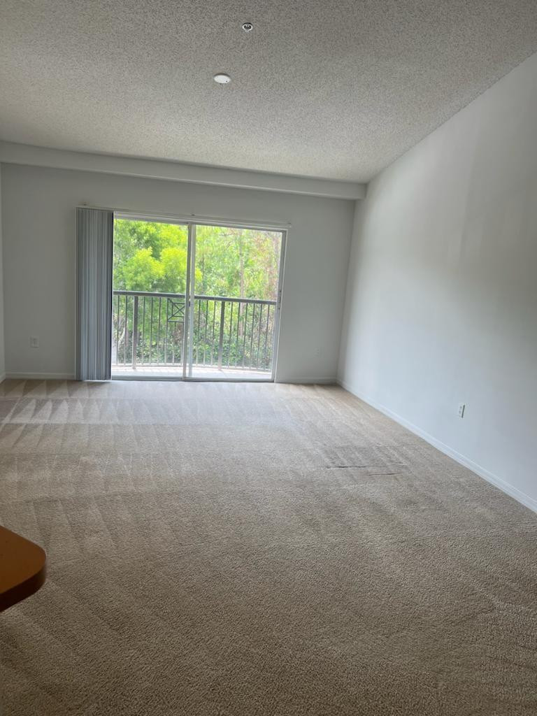 GRAND ISLES CONDO - Residential Lease
