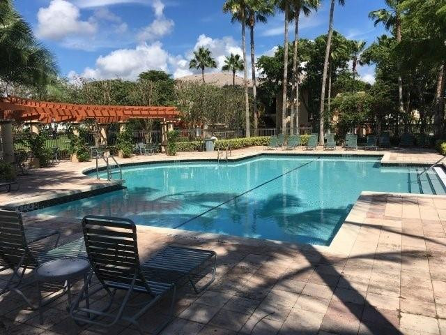 GRAND ISLES CONDO - Residential Lease