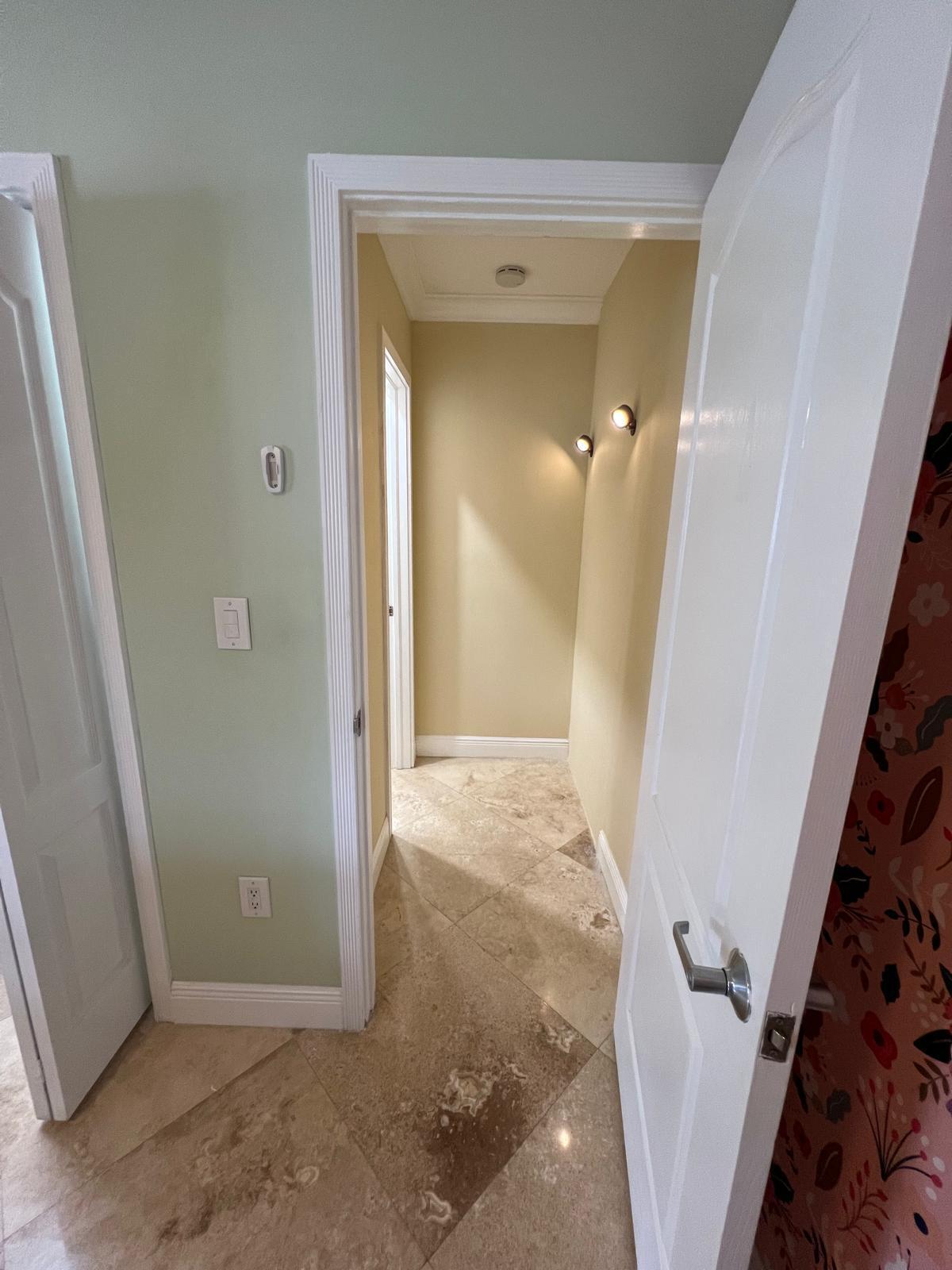 FLAGLER LAWN - Residential Lease