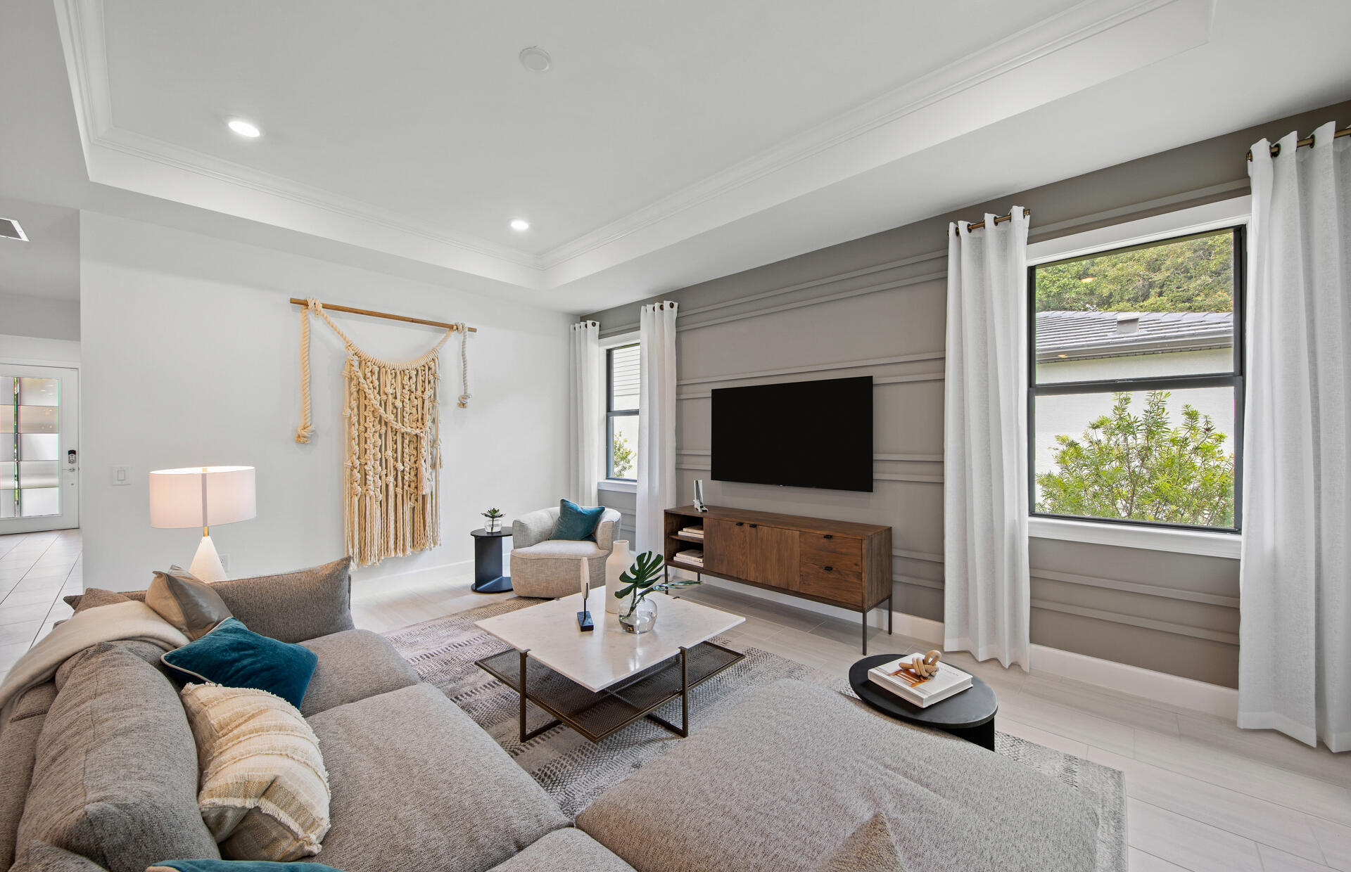 HAMPTON LAKES AT RIVER HALL - Residential