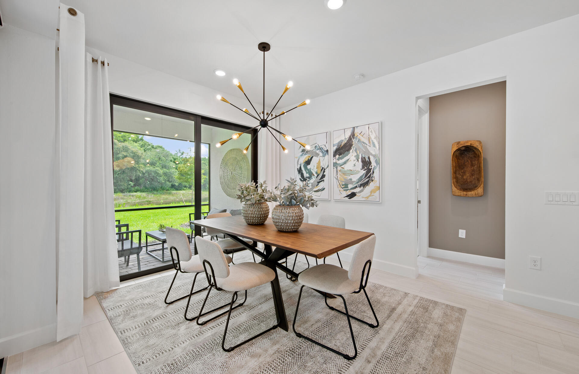 HAMPTON LAKES AT RIVER HALL - Residential