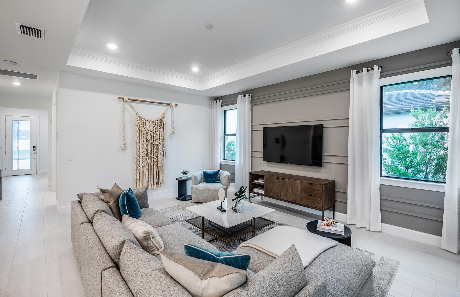 HAMPTON LAKES AT RIVER HALL - Residential