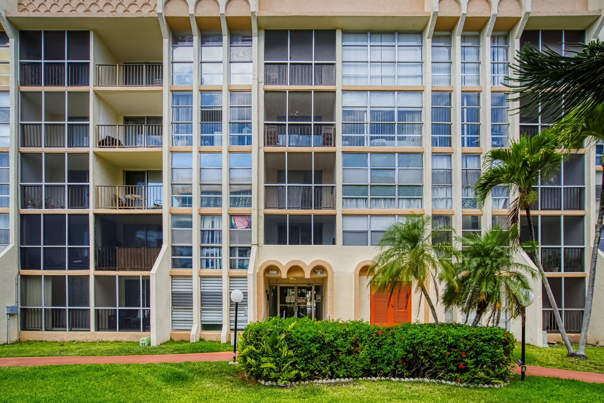 DESOTO PARK CONDO - Residential