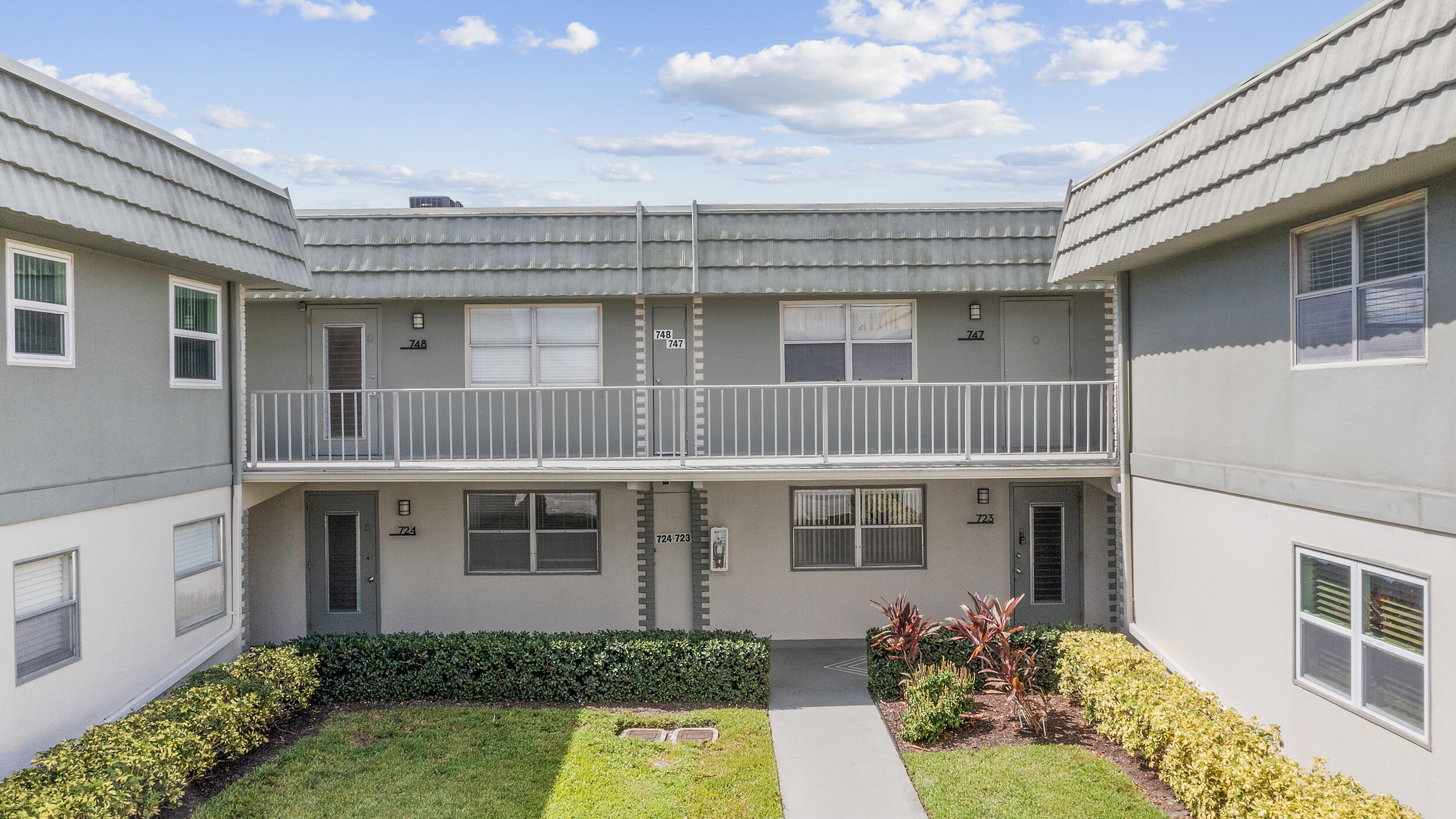 KINGS POINT FLANDERS CONDOS - Residential Lease