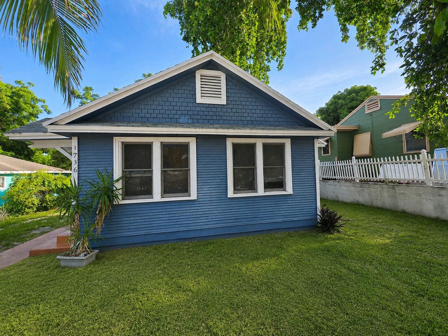 Hillcrest At Lake Worth - Residential Lease