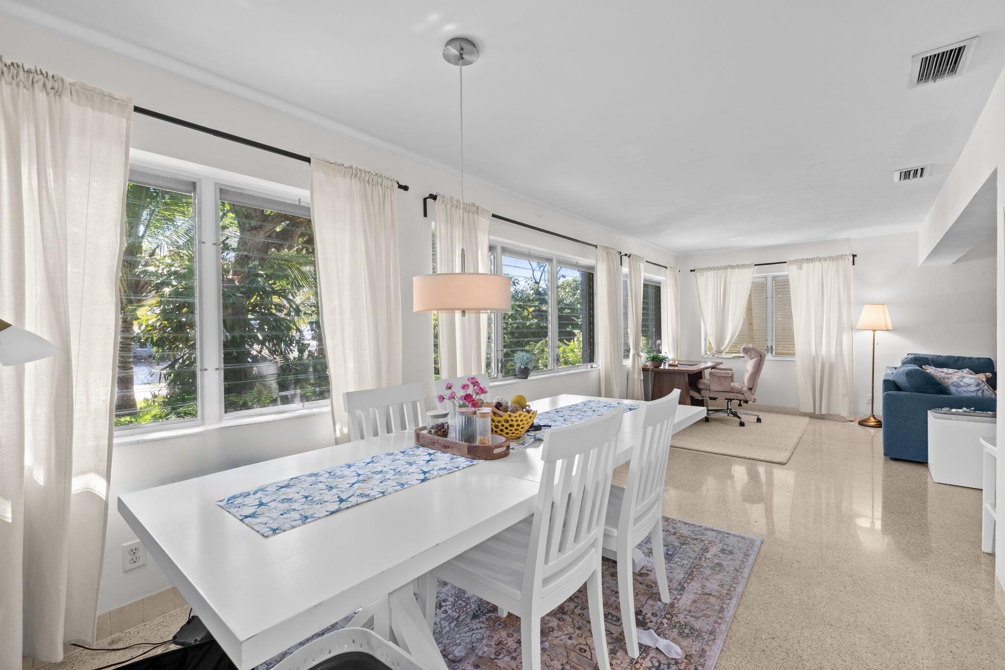 VICTORIA ISLES - Residential Lease