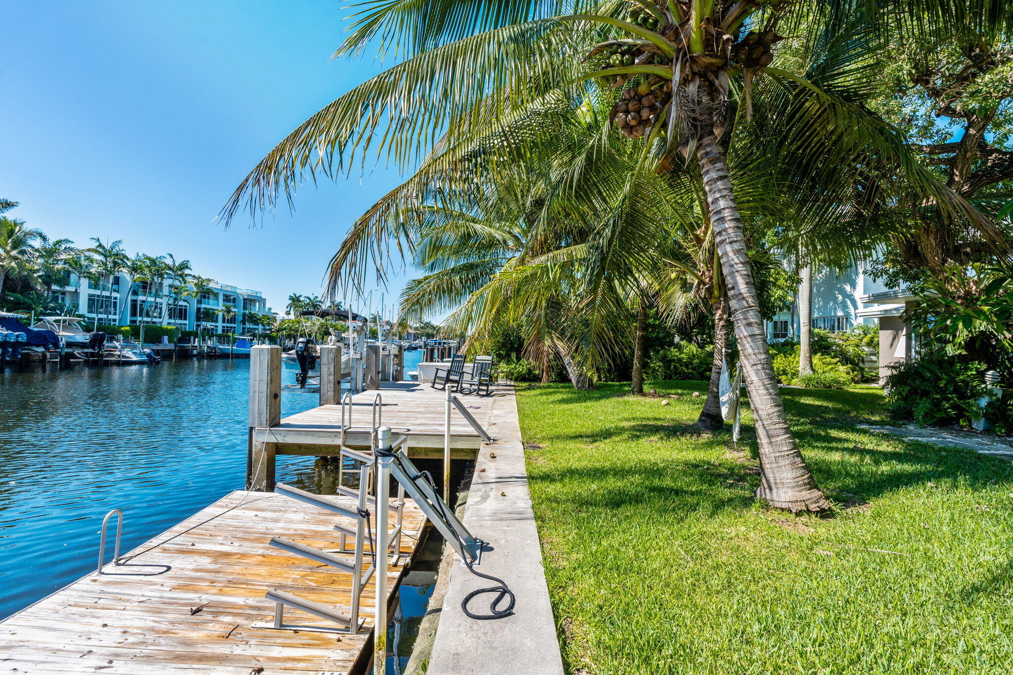 VICTORIA ISLES - Residential Lease