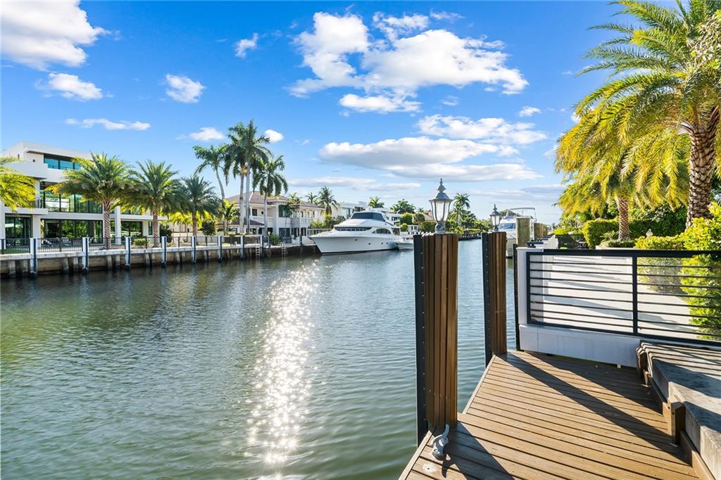 LAS OLAS - Residential
