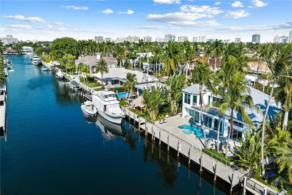 LAS OLAS - Residential