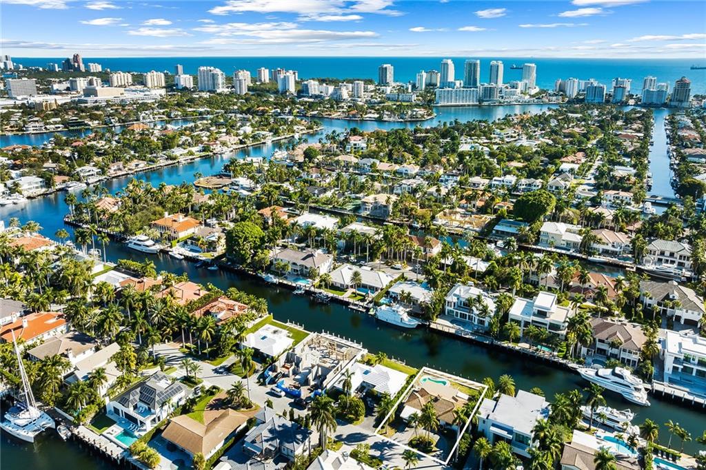 LAS OLAS - Residential