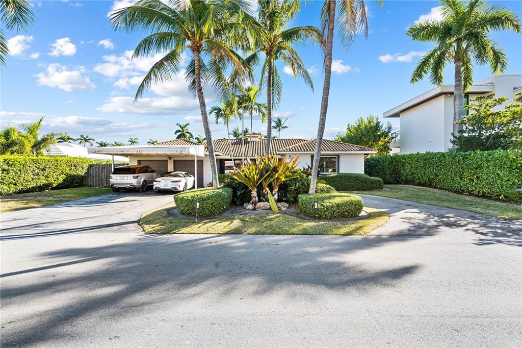LAS OLAS - Residential