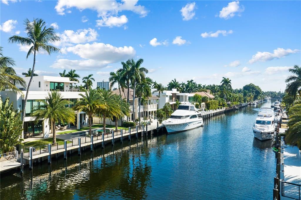 LAS OLAS - Residential