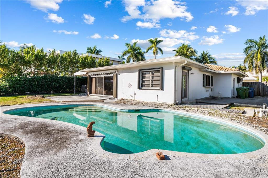 LAS OLAS - Residential