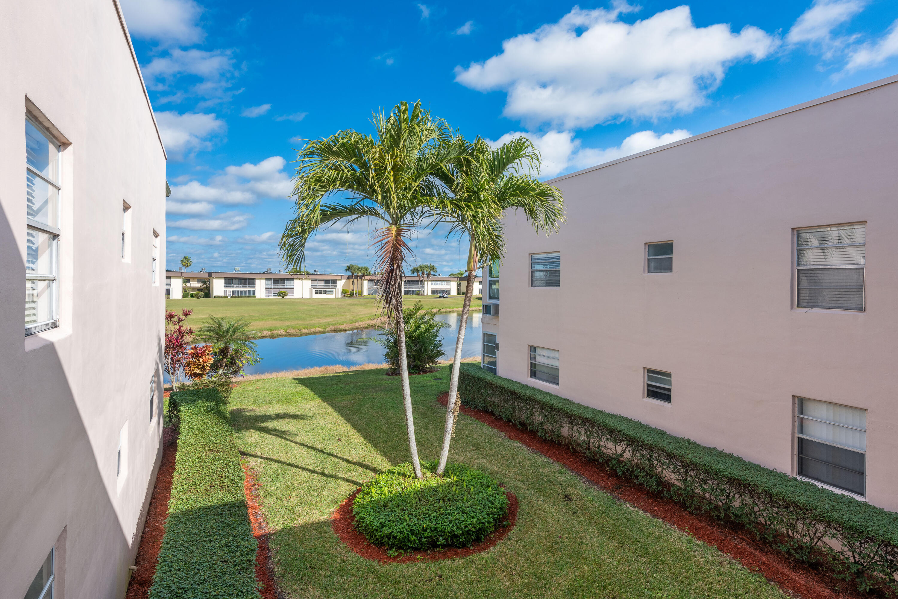 KINGS POINT CAPRI CONDOS - Residential Lease