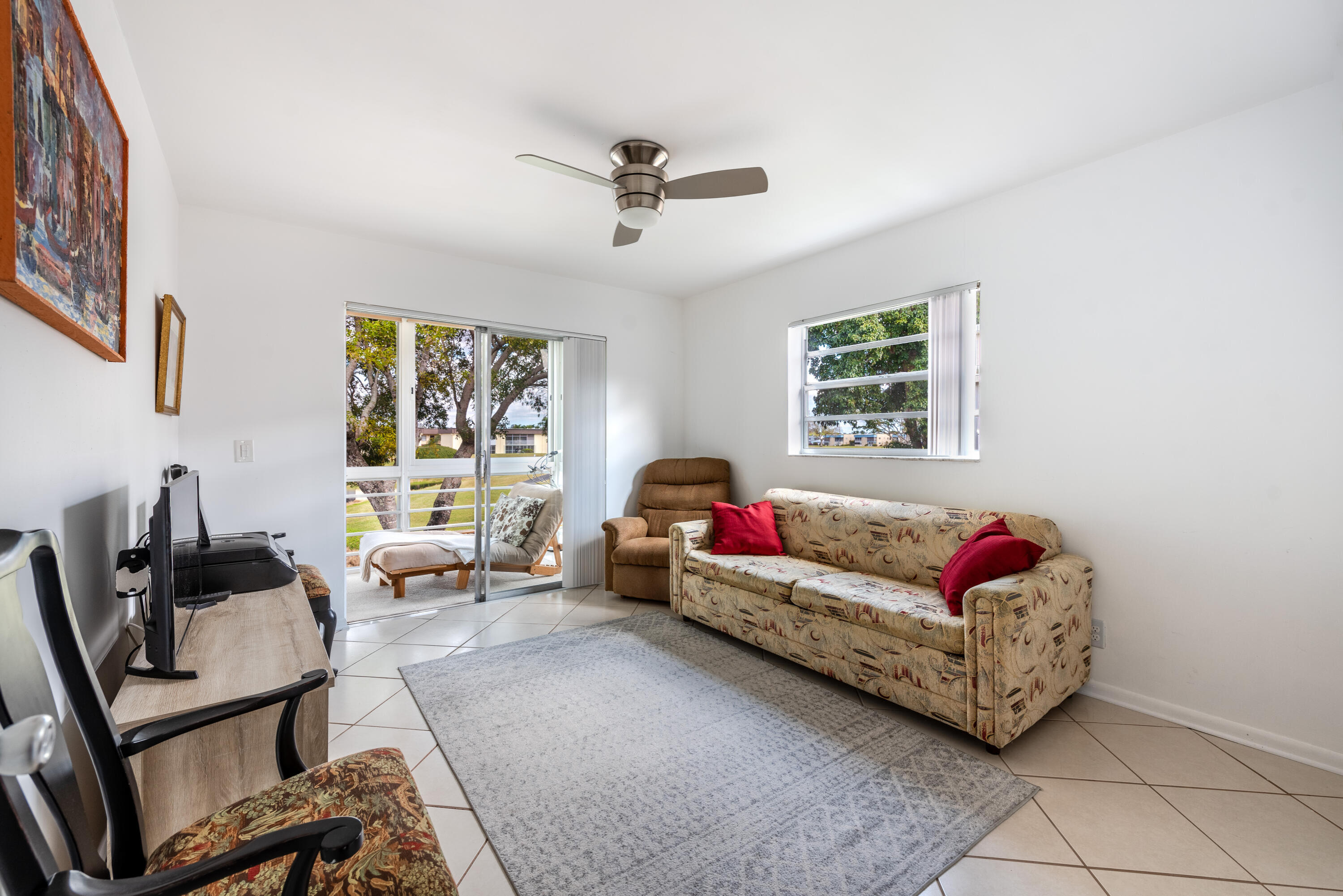 KINGS POINT CAPRI CONDOS - Residential Lease