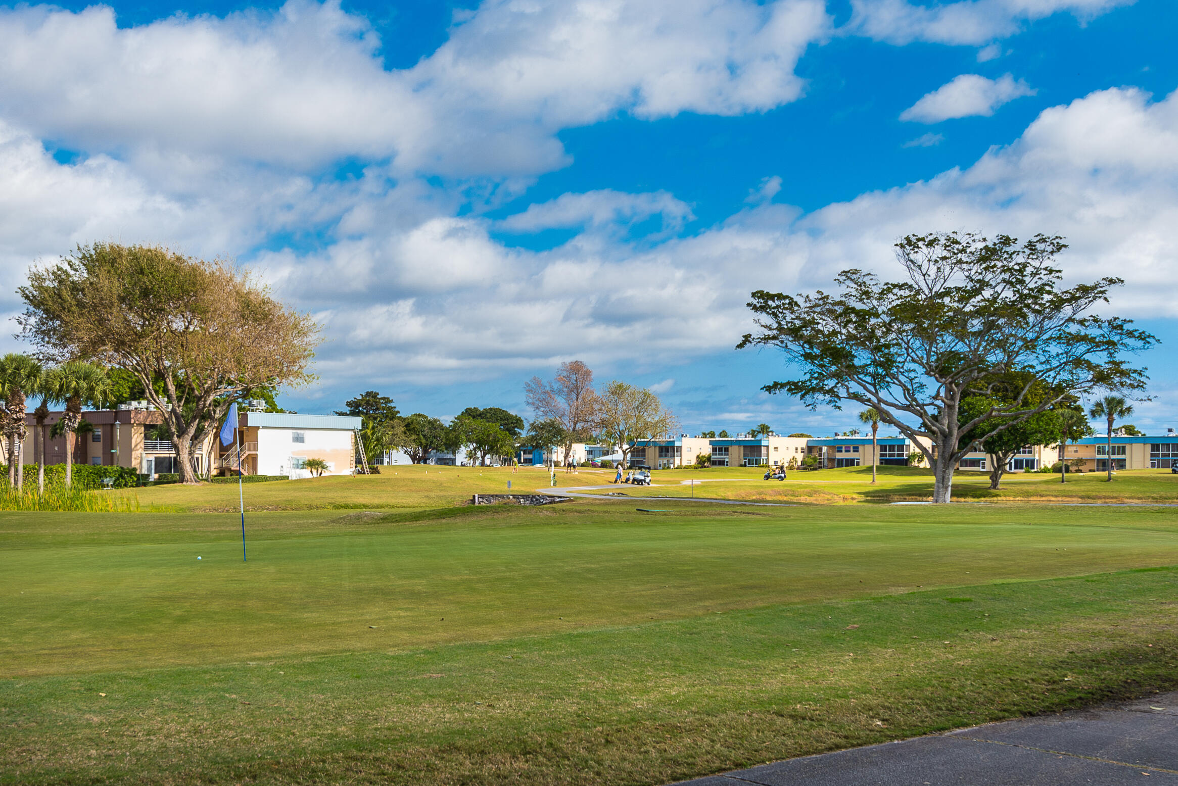 KINGS POINT CAPRI CONDOS - Residential Lease