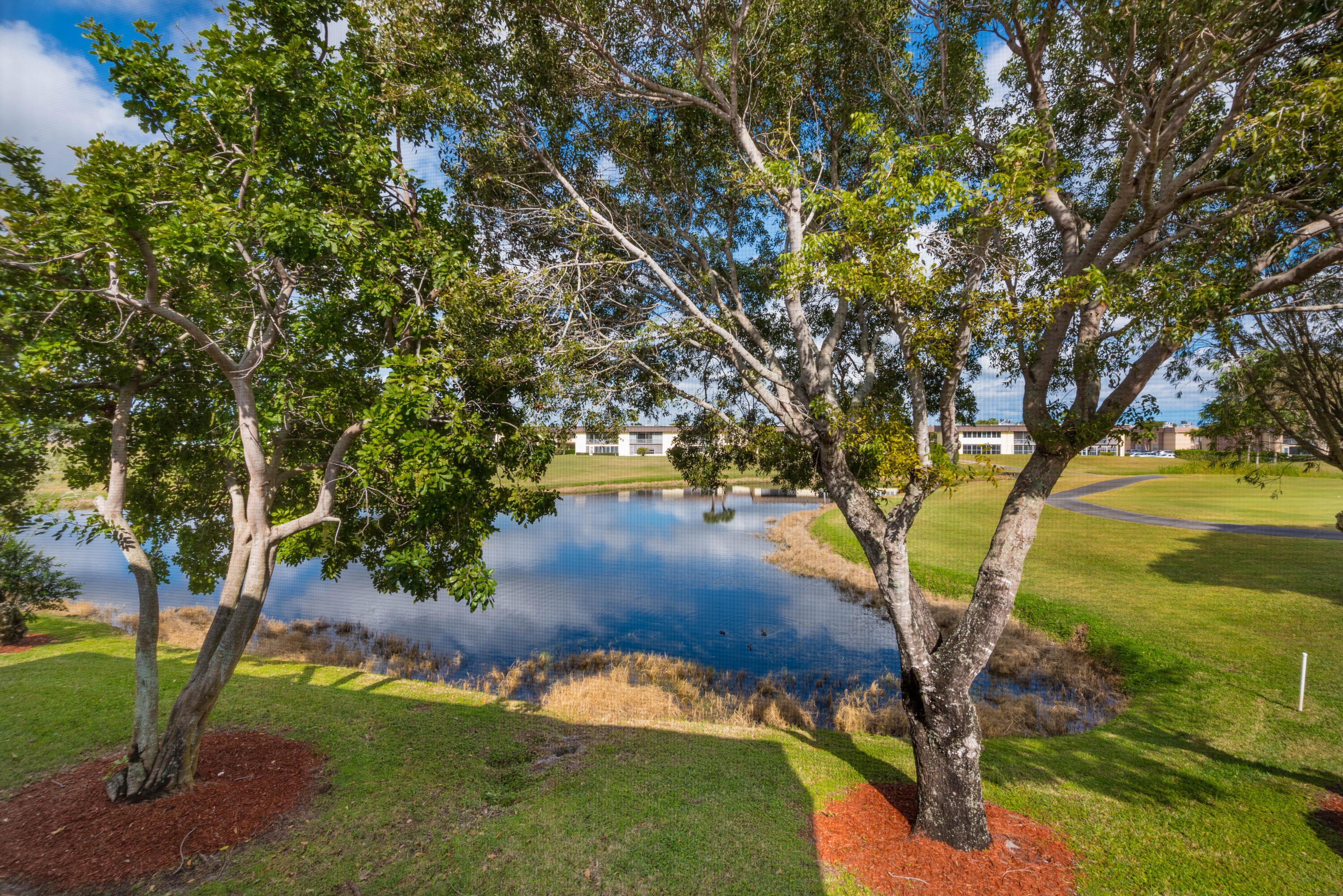KINGS POINT CAPRI CONDOS - Residential Lease