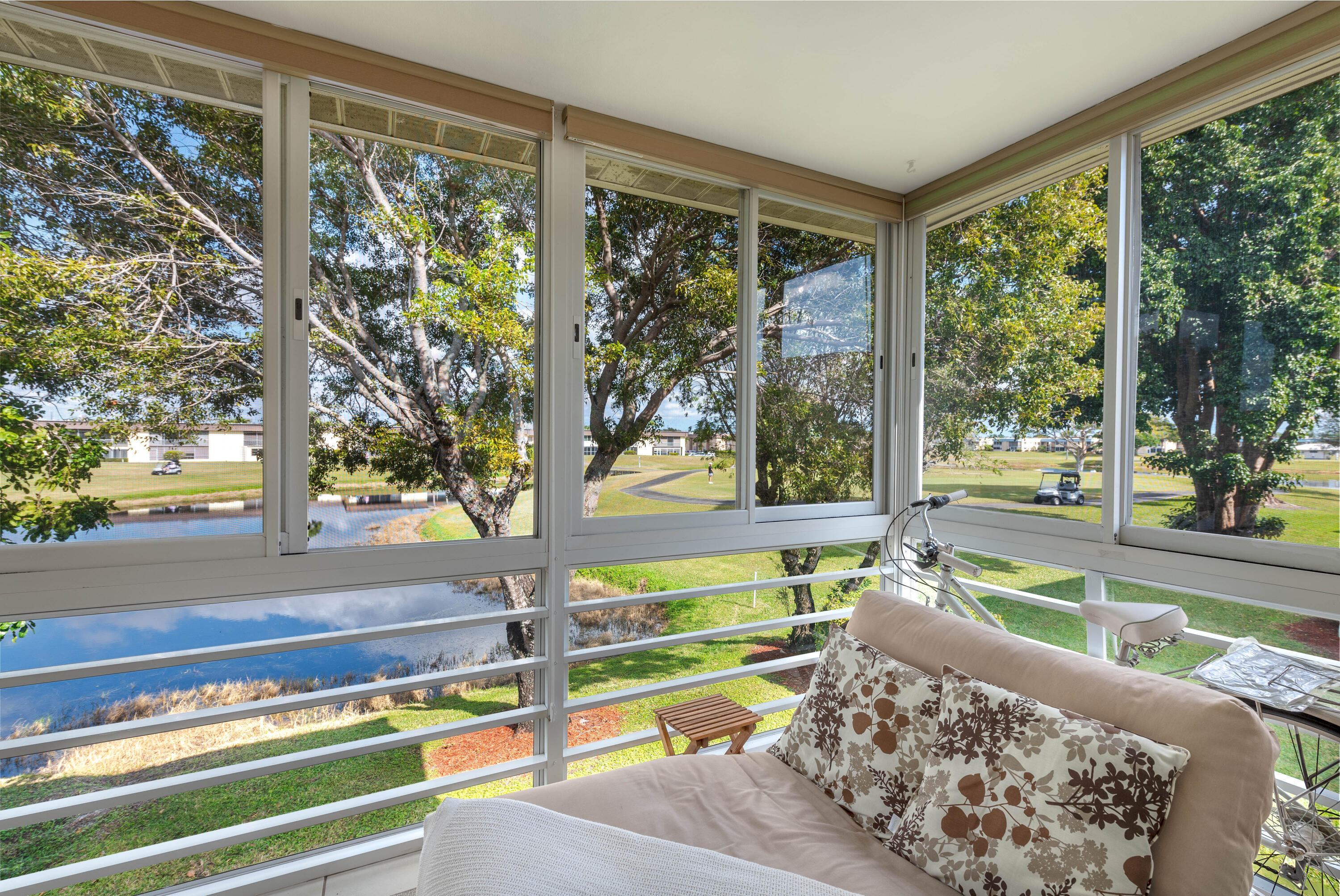 Seasonal Rental. Probably the best views in all of Kings Point. Enjoy stunning golf and lake views from the covered patio both bathrooms beautifully renovated, all tile floors, everything you need in this furnished condo. Kings Point has a great clubhouse with theater, indoor pool, pickleball, tennis, fitness room and more. Enjoy dining in the café and golf on the greens.