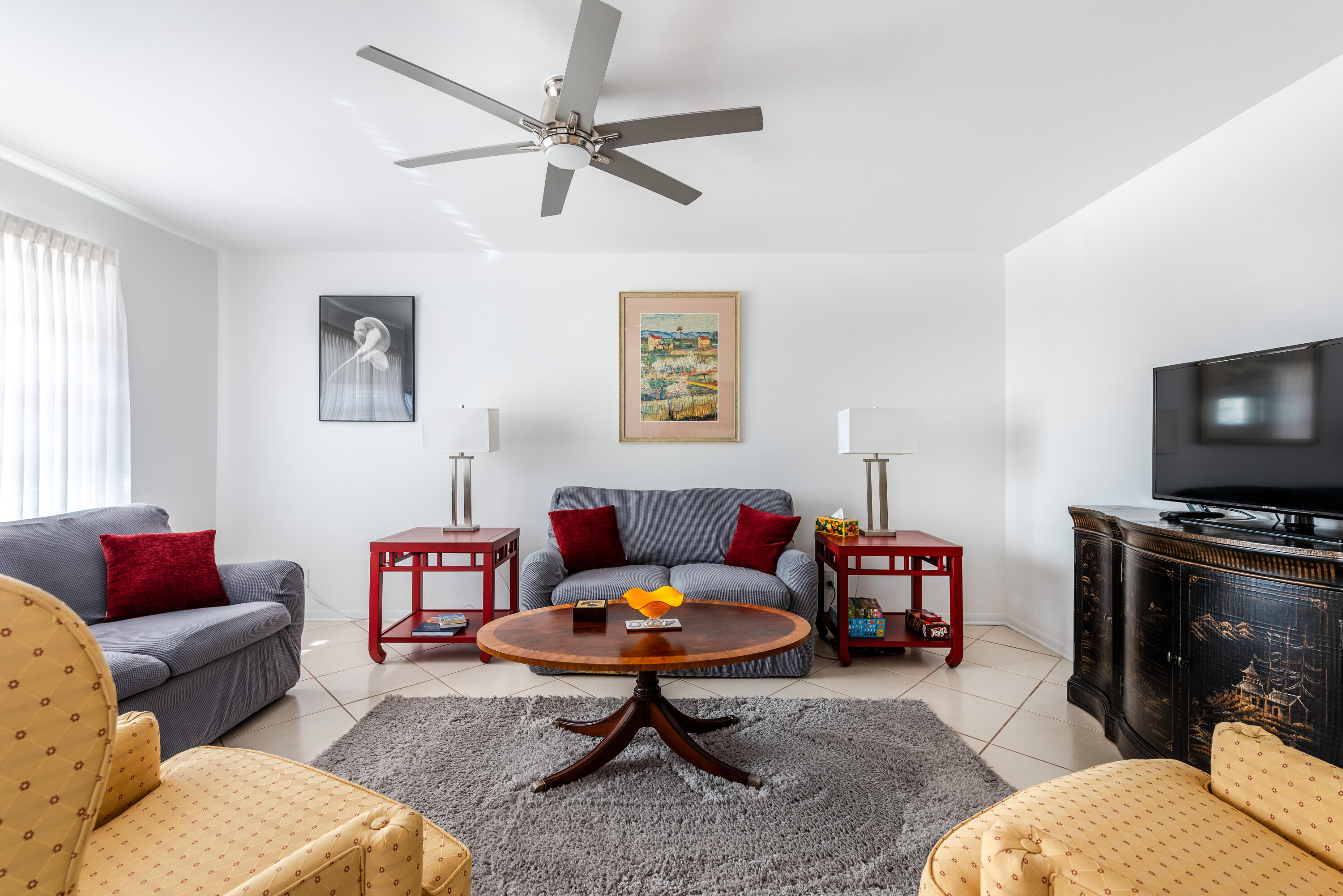 KINGS POINT CAPRI CONDOS - Residential Lease