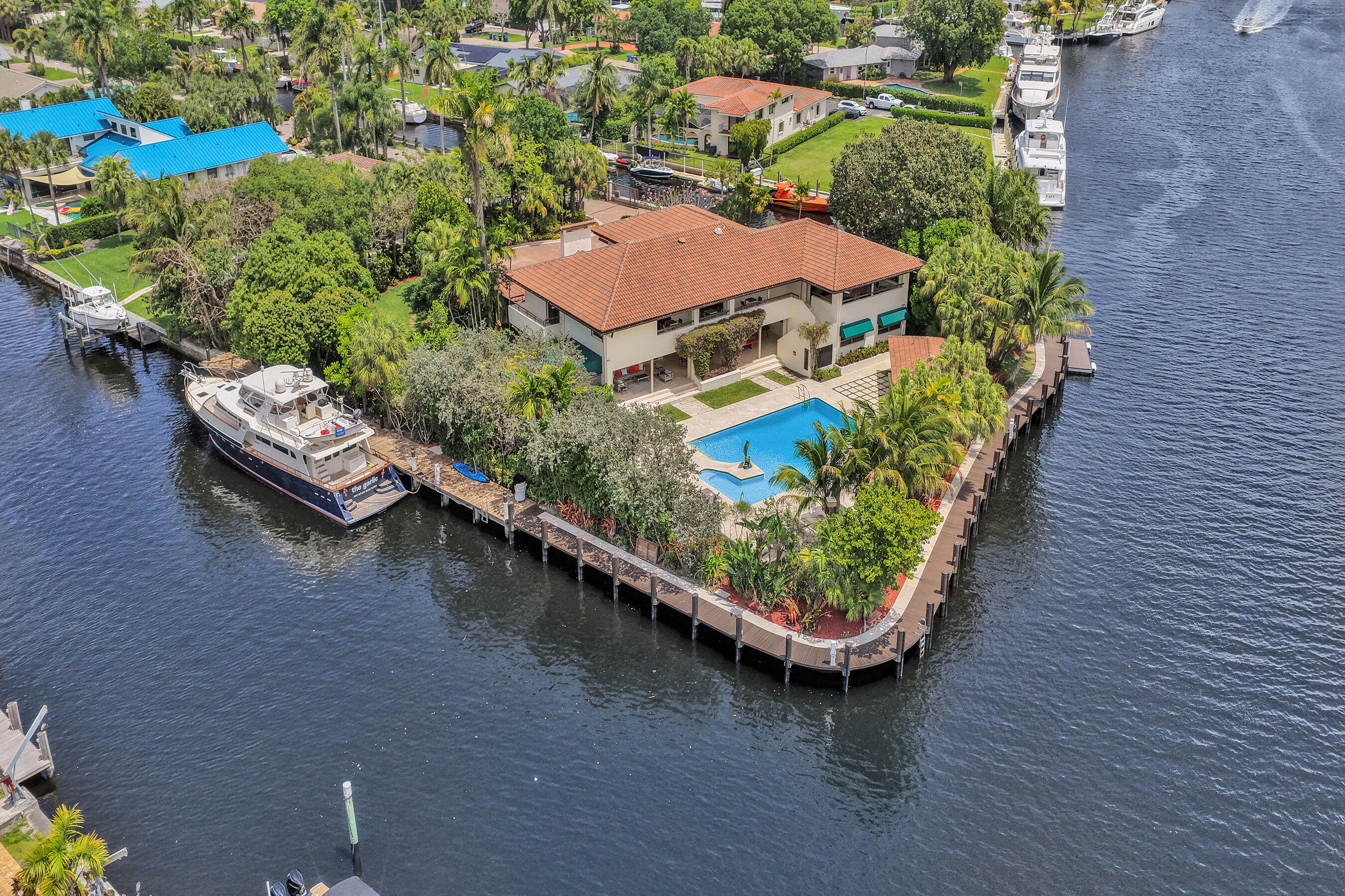 RIVERLAND - Residential