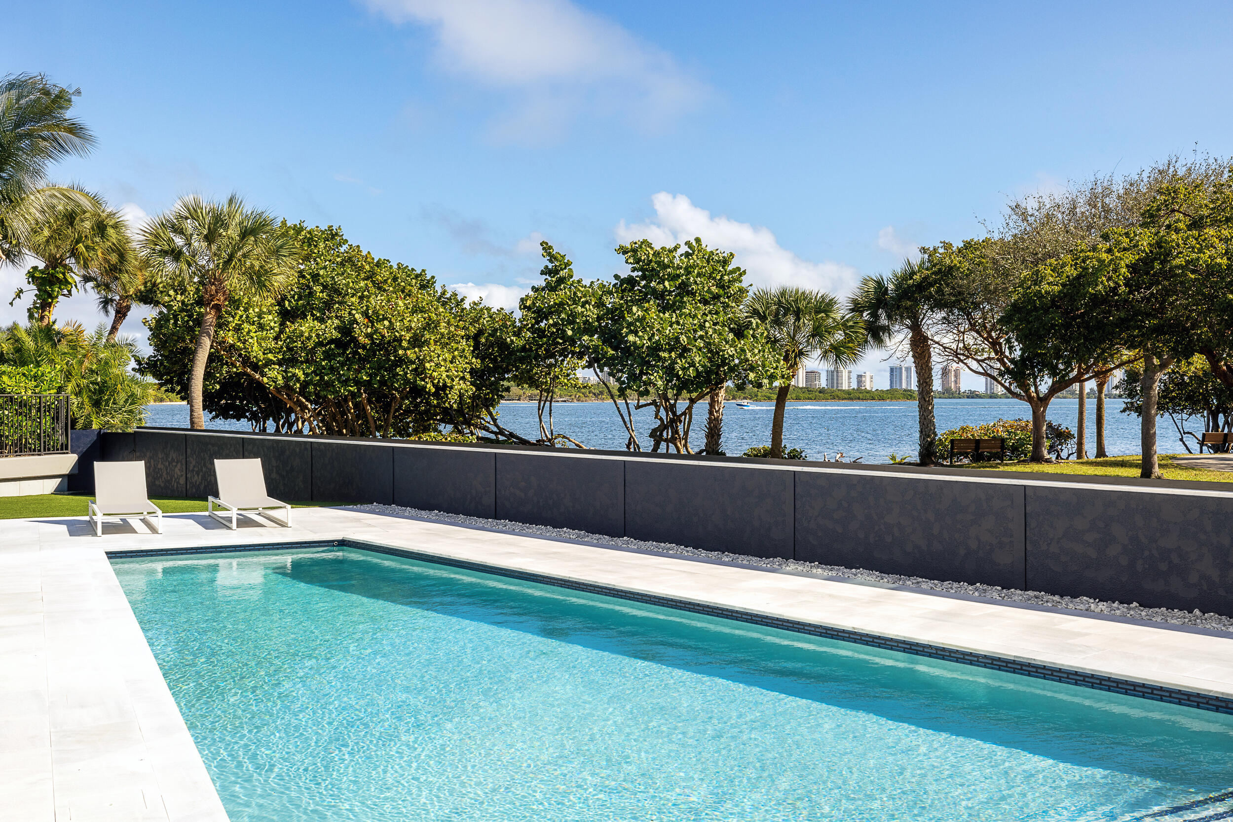 Yacht Club Addition to the Village of North Palm - Residential