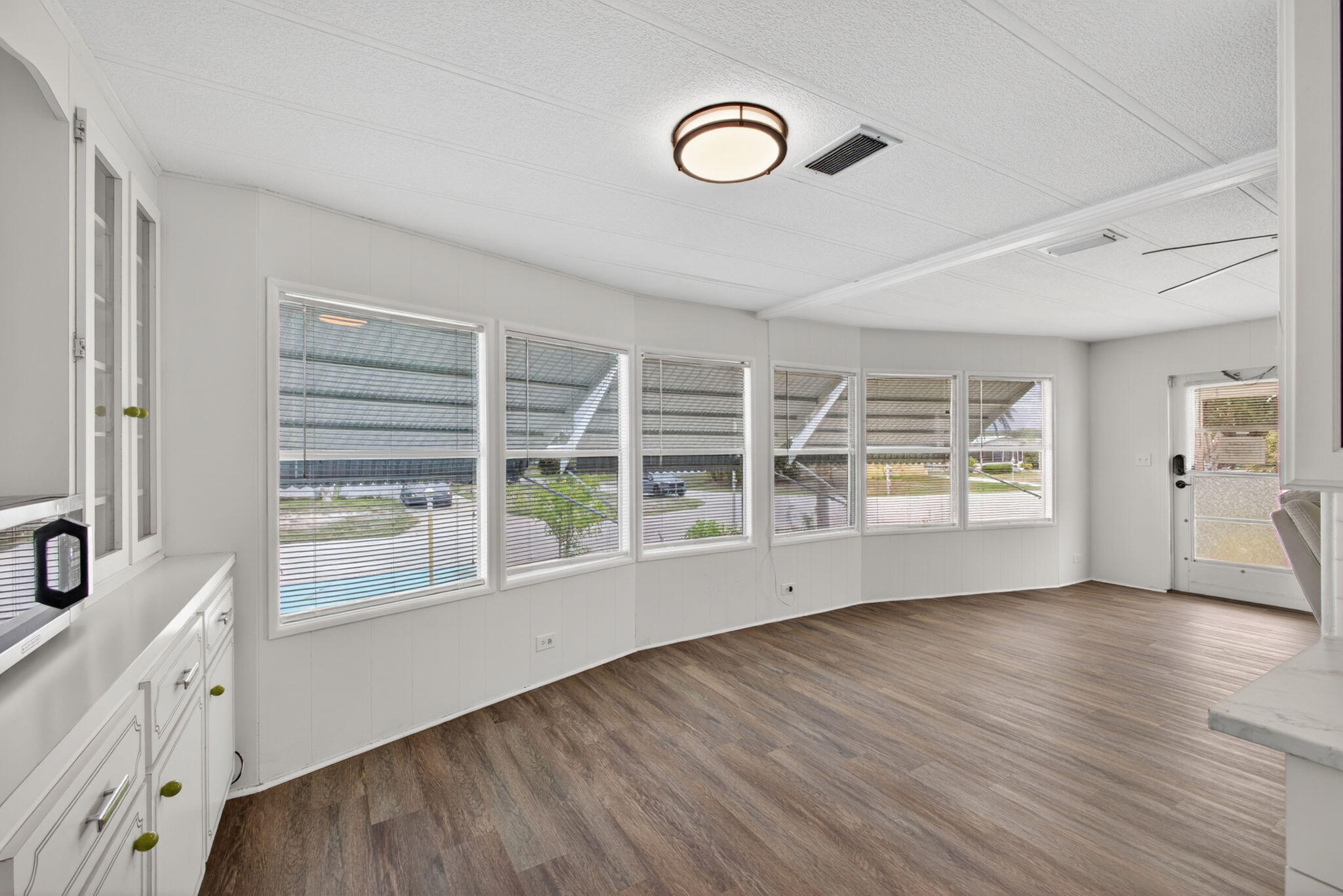 RIDGEWAY - Residential