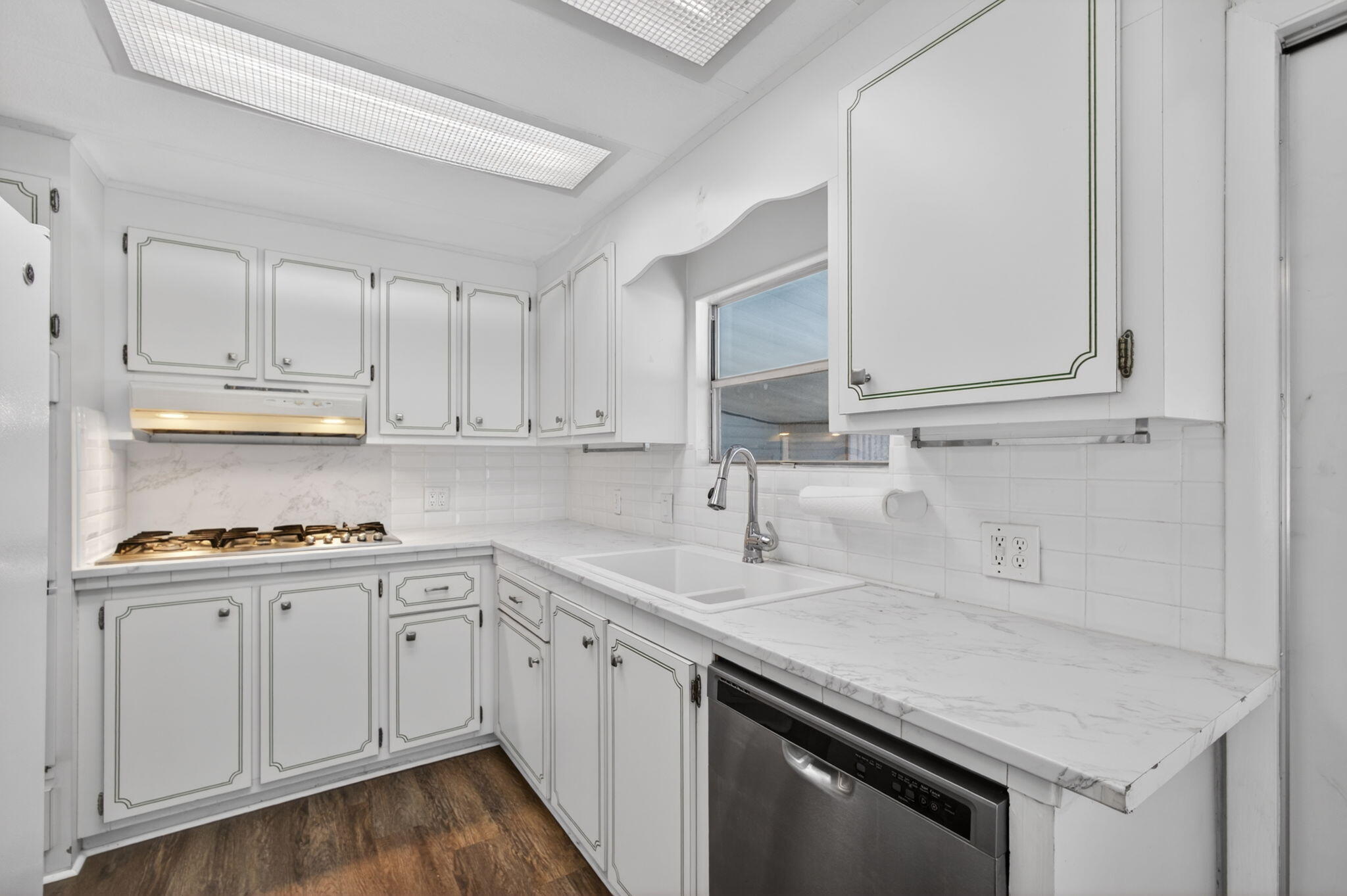 RIDGEWAY - Residential