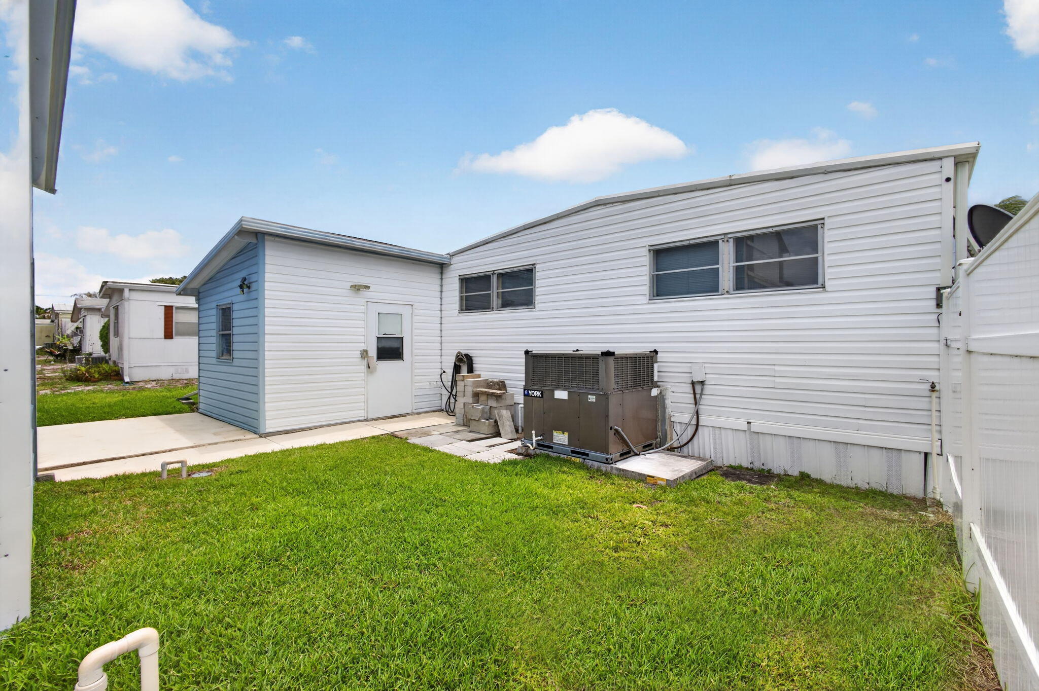 RIDGEWAY - Residential