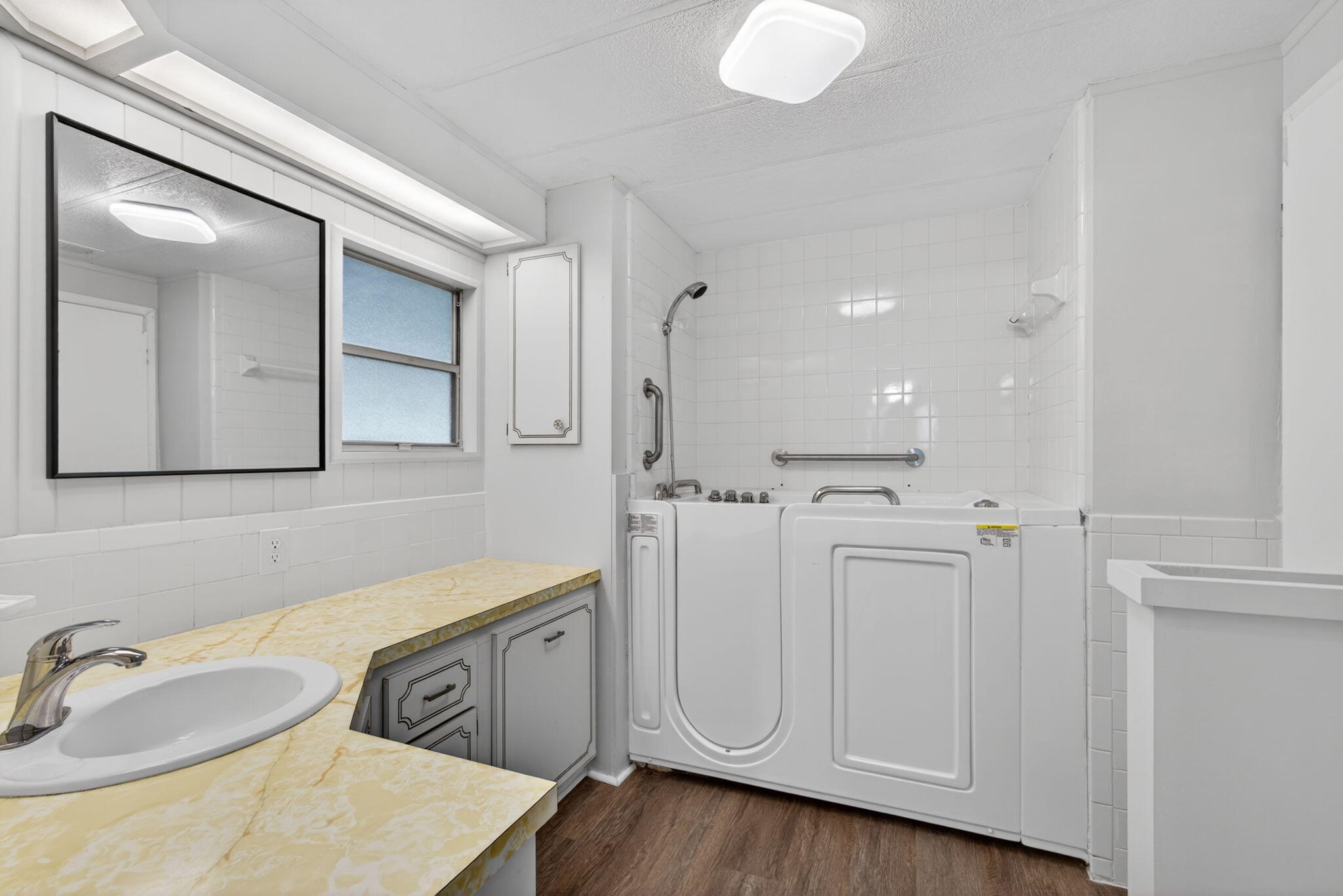 RIDGEWAY - Residential