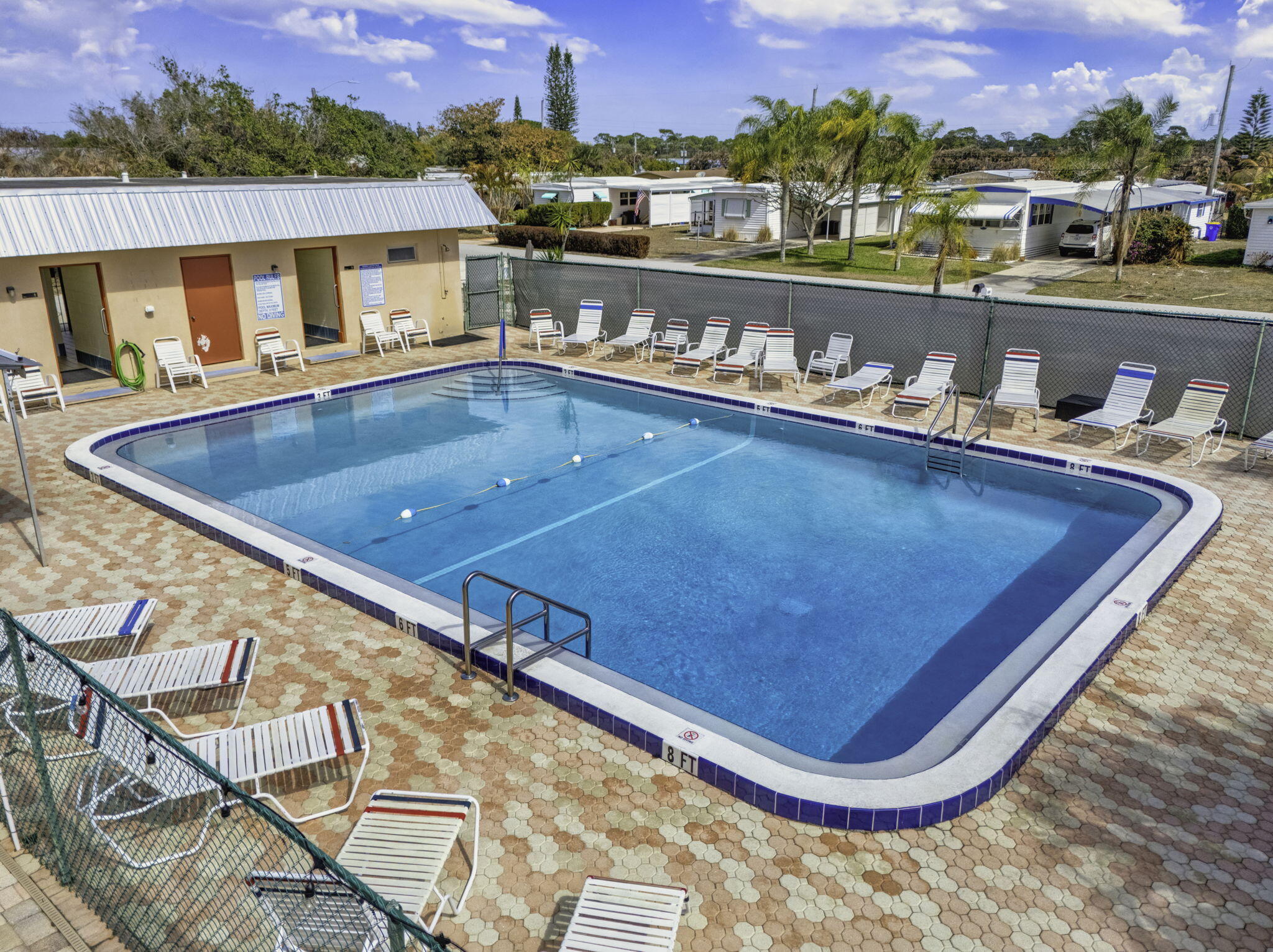 RIDGEWAY - Residential